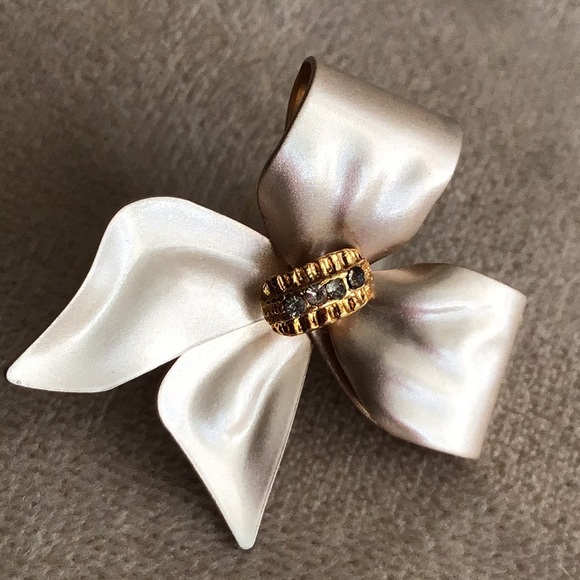 Sale Vintage Investments Bow Pin & Earrings Set - Picture 13 of 13